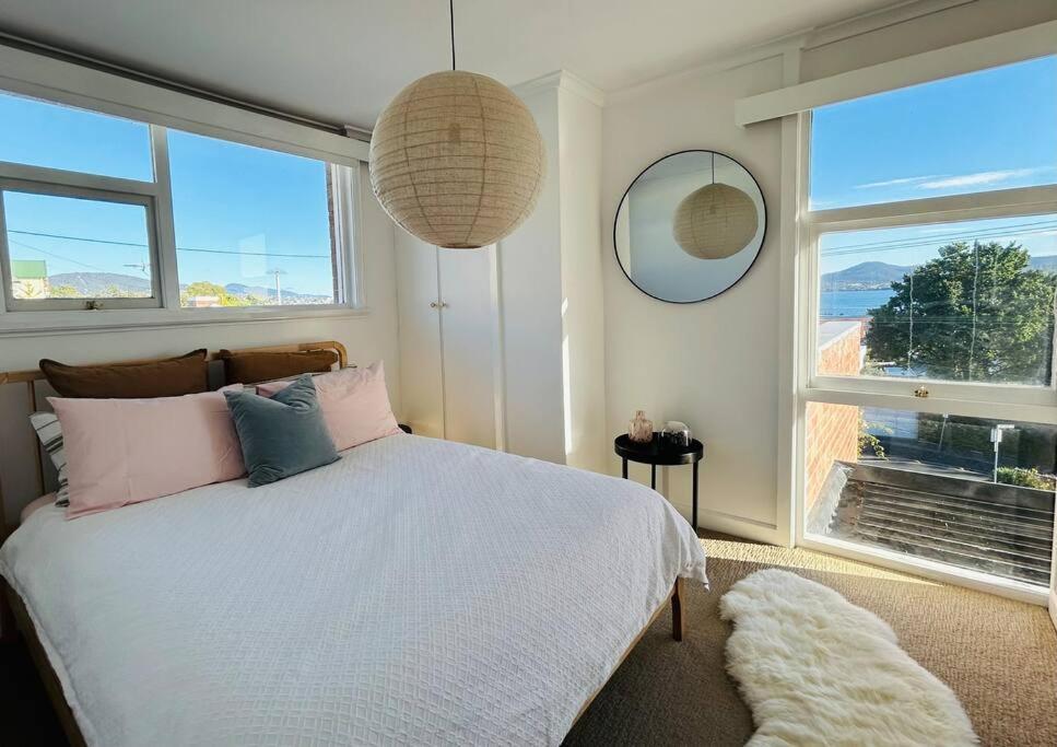 霍巴特The Tassie - Luxury With Panoramic Water Views别墅 外观 照片